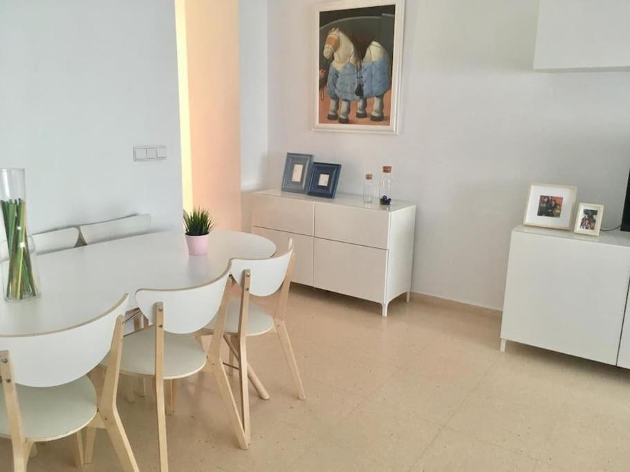 Apartamento - Playa El Campello Urbanizacion Jardin Del Mar Eksteriør billede